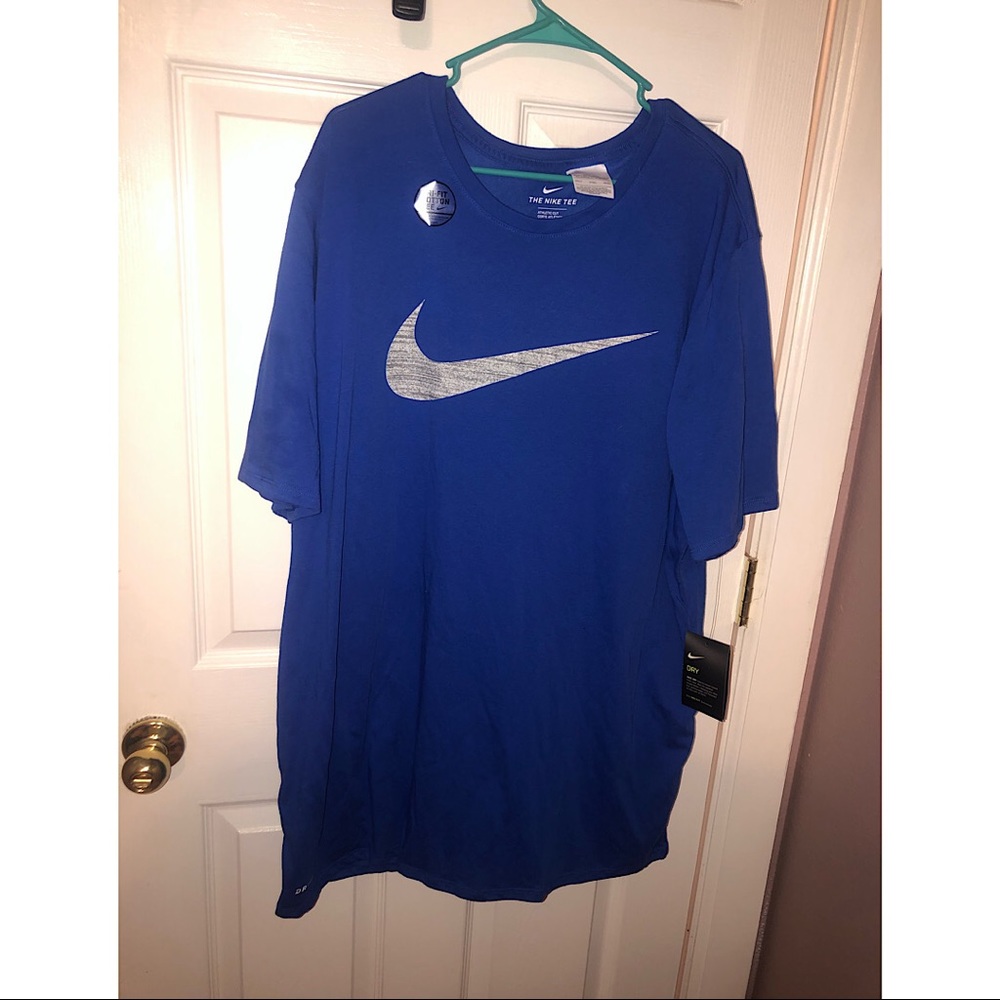 💥NIKE SHIRT💥